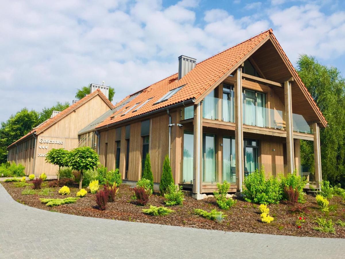 Gosciniec Folwark Nadawki Bed & Breakfast 3*